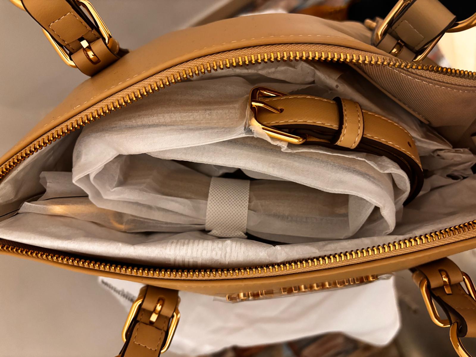 Borsa LOVE MOSCHINO  BELTED