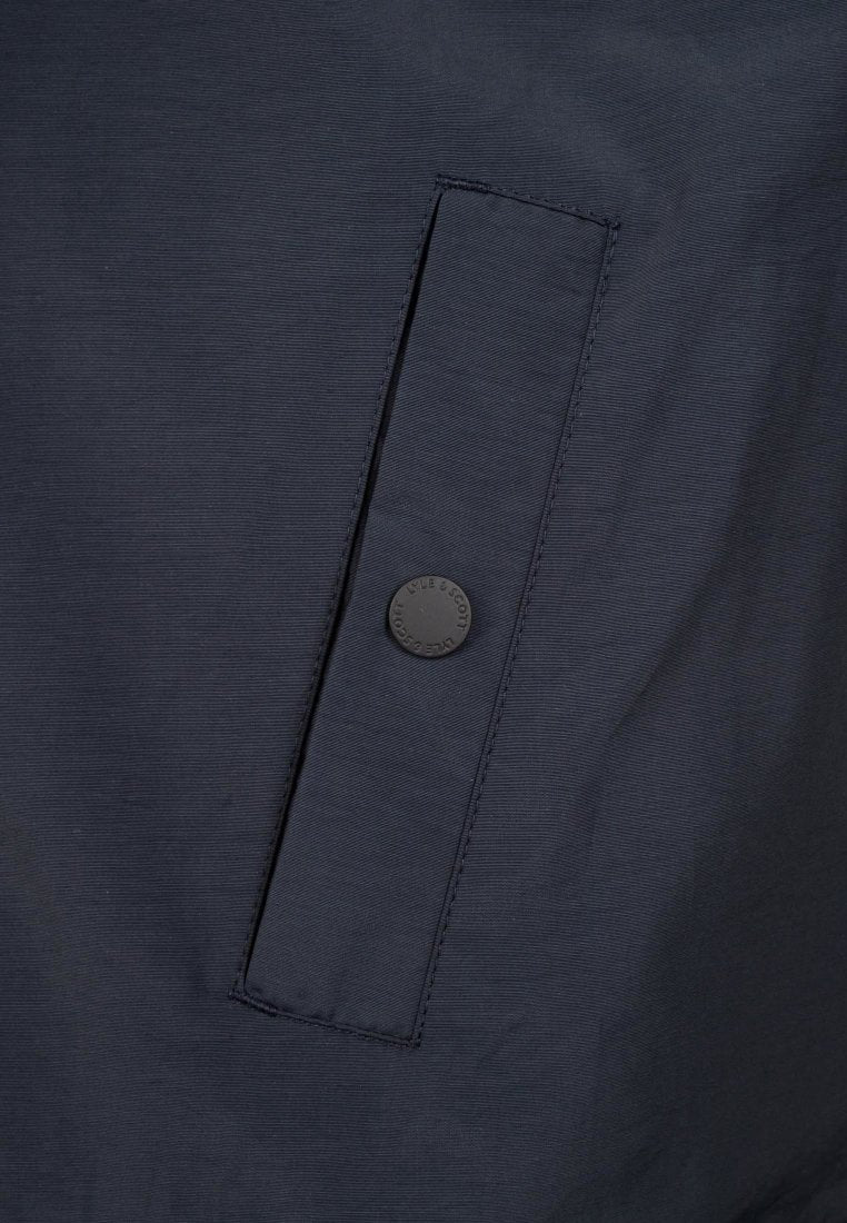 Lyle & Scott
ZIP THROUGH HOODED JACKET - Light jacket - dark blue