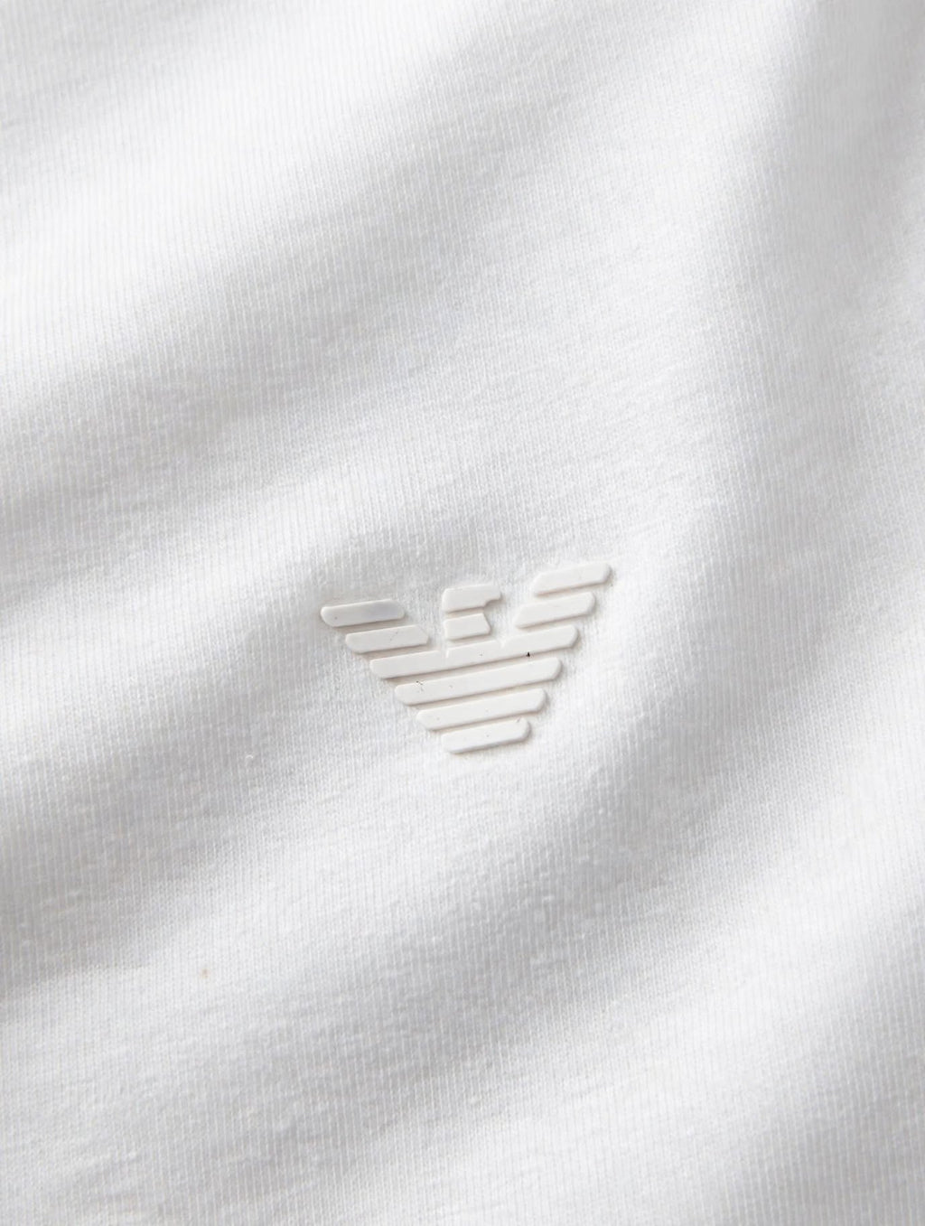 T-Shirt 3137 Uomo Emporio Armani Nera/bianca  - Logo Aquila Piccolo in Rilievo