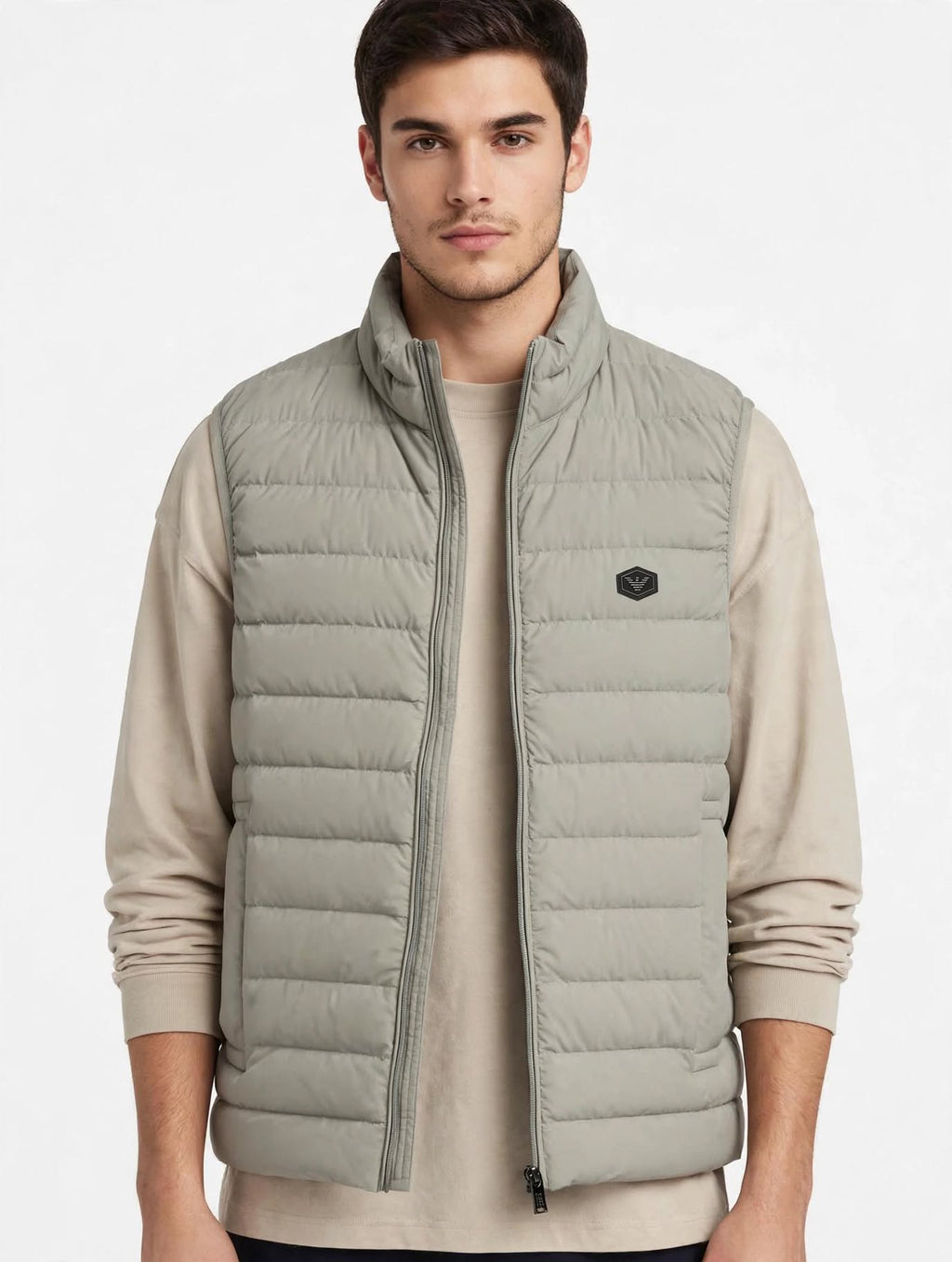 Titolo: Emporio Armani Smanicato Trapuntato uomo in piuma - Grigio Ghiaccio
