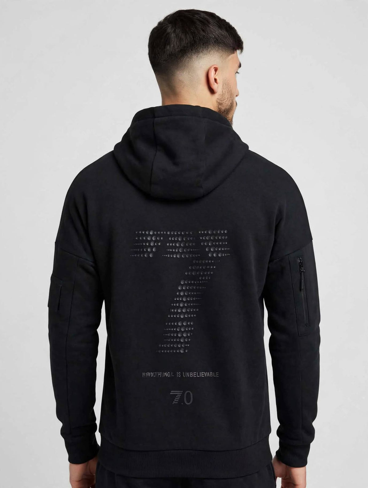 EA7 Emporio Armani Felpa Uomo Nera con Cappuccio - Shield Logo Football Patch 7.0